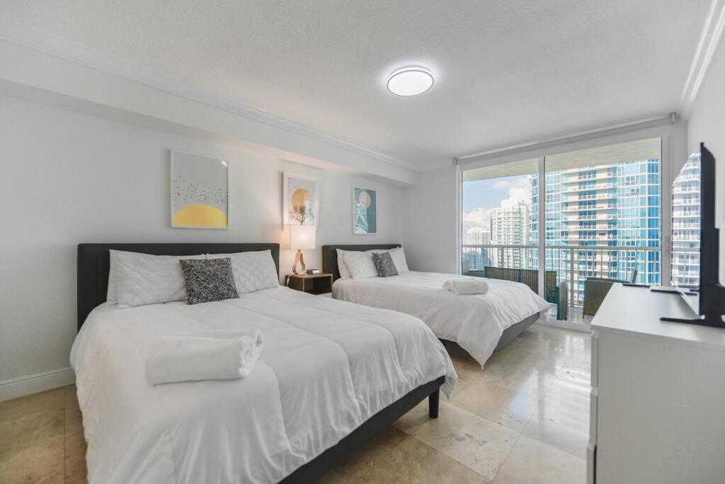 Centric Modern 40Thfloor Brickell Condo Free Parking By Palermo Home ميامي المظهر الخارجي الصورة