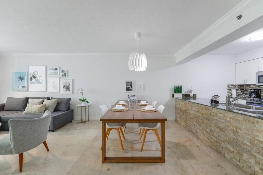 Centric Modern 40Thfloor Brickell Condo Free Parking By Palermo Home ميامي المظهر الخارجي الصورة